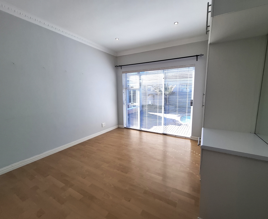 4 Bedroom Property for Sale in West Beach Western Cape